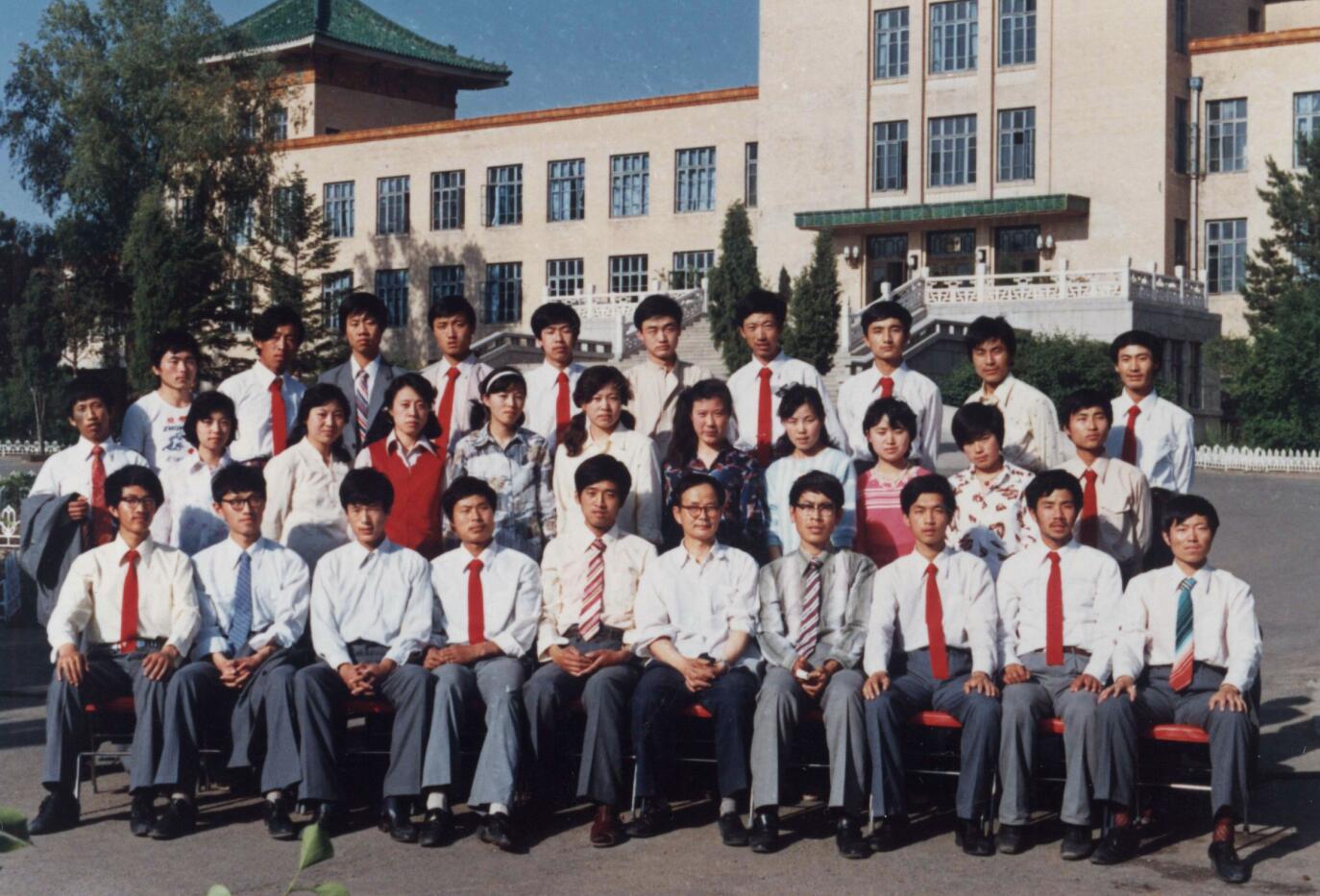 1985届土壤化学系合影